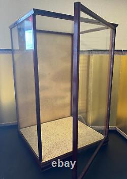 Vintage Japanese Doll Display Glass Case Kimono Geisha Wood Frame 21 IN HT