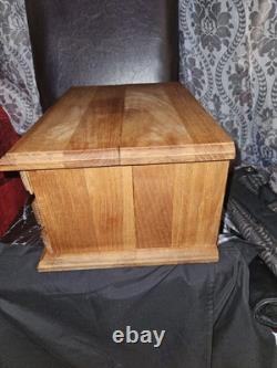 Vintage OAK 3 DRAWER DISPLAY CABINET Knives Coins Jewelry Collectables