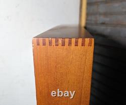 Vintage Wall Hanging Wood & Glass Framed Curio Display Case Shadow Box C24