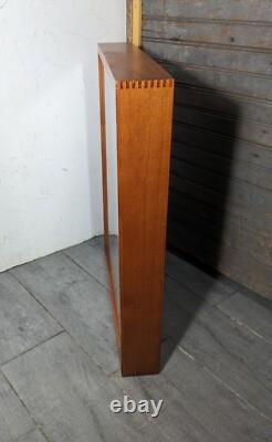 Vintage Wall Hanging Wood & Glass Framed Curio Display Case Shadow Box C24