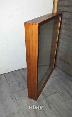 Vintage Wall Hanging Wood & Glass Framed Curio Display Case Shadow Box C24
