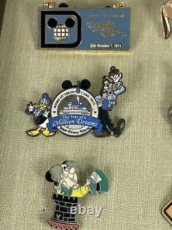Vintage Walt Disney Trading Pins withoriginal Mickey Mouse Wood/Glass DISPLAY CASE