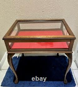 Vintage Wood and Glass Side/End Table Display Case