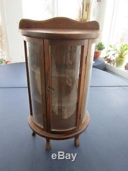 WOOD CURIO CABINET CURVED GLASS MINIATURE DISPLAY WITH WOOD SHELVES 1950's