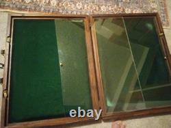 Wood Tabletop Trade Show Portable Double Glass Display Case 17 X 2 3/4 X 13
