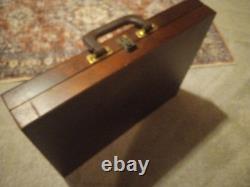 Wood Tabletop Trade Show Portable Double Glass Display Case 17 X 2 3/4 X 13