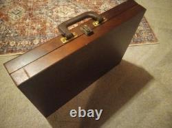 Wood Tabletop Trade Show Portable Double Glass Display Case 17 X 2 3/4 X 13